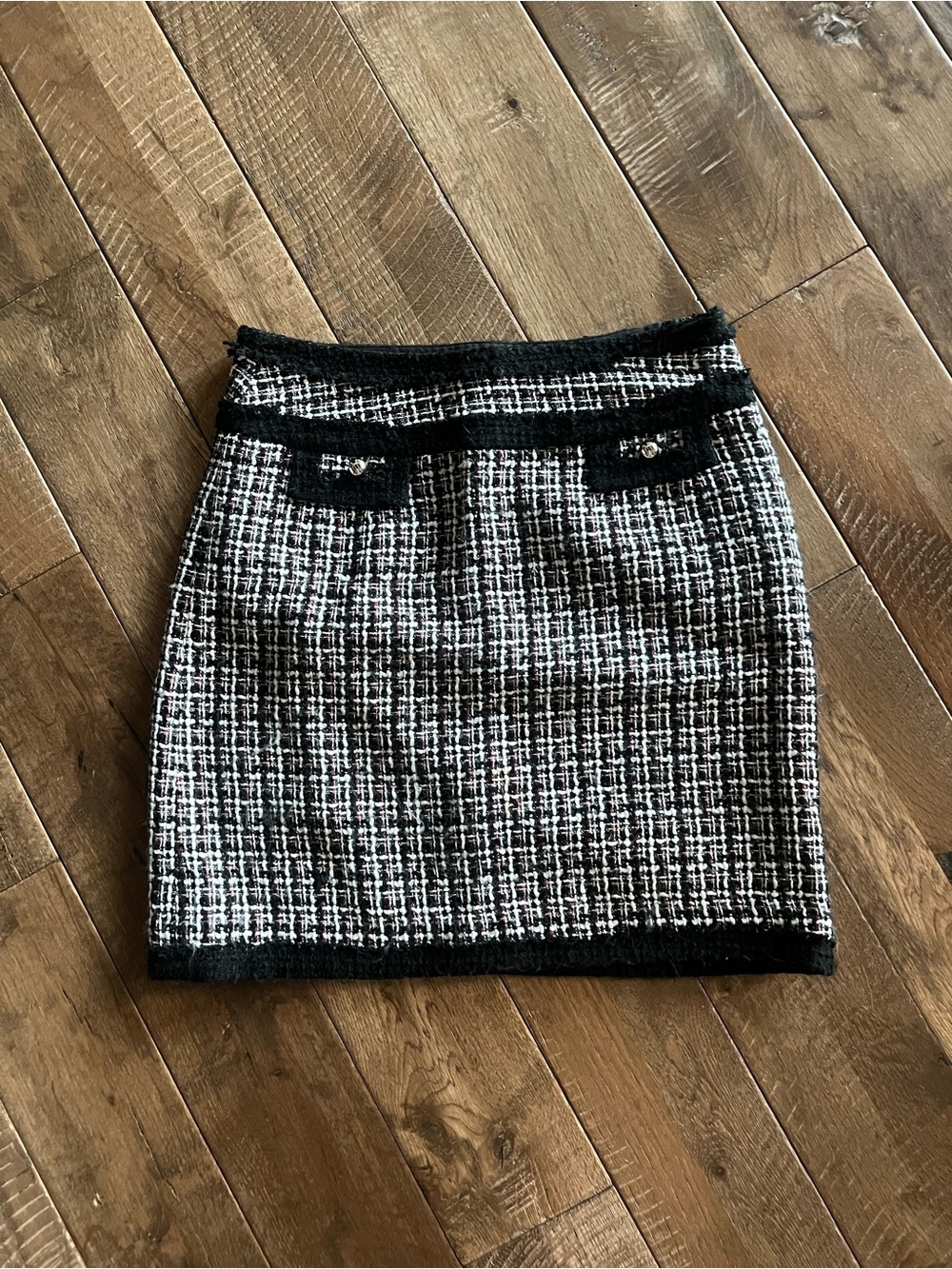 White House Black Market Black and White Tweed Pencil Skirt